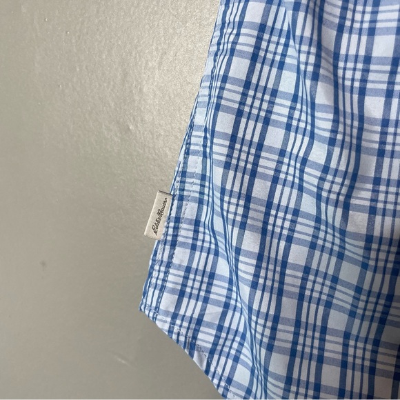 Eddie Bauer Blue Plaid Sleeveless Button Down Shirt size xs - Picture 7 of 7